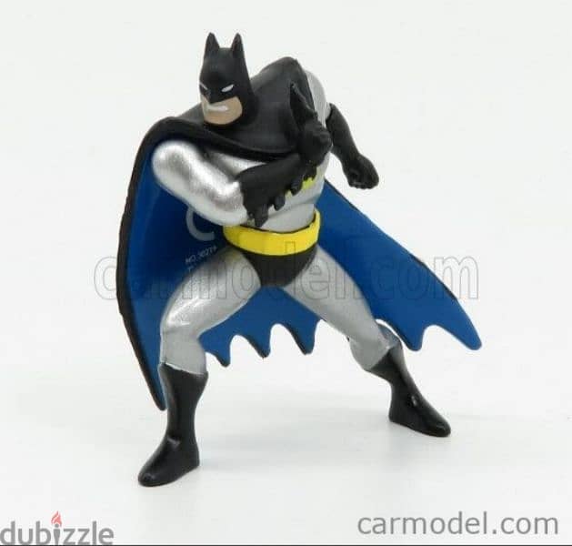 Batmobile (with Batman Figure ) diecast car model 1:24. 4