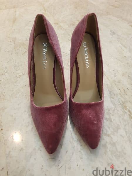 pink velvet shoes size 40 0