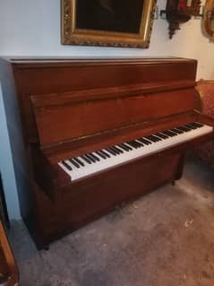 piano high quality tuning waranty 3 pedal very good condition 0