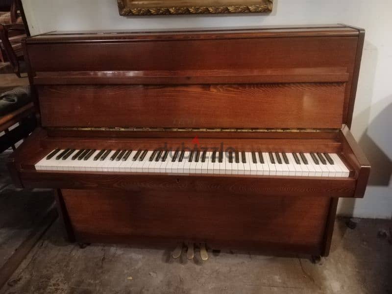 piano high quality tuning waranty 3 pedal very good condition 1