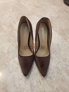 brown velvet shoes size 40