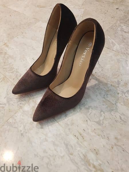 brown velvet shoes size 40 1