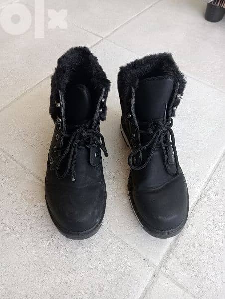 Demi boot black 1