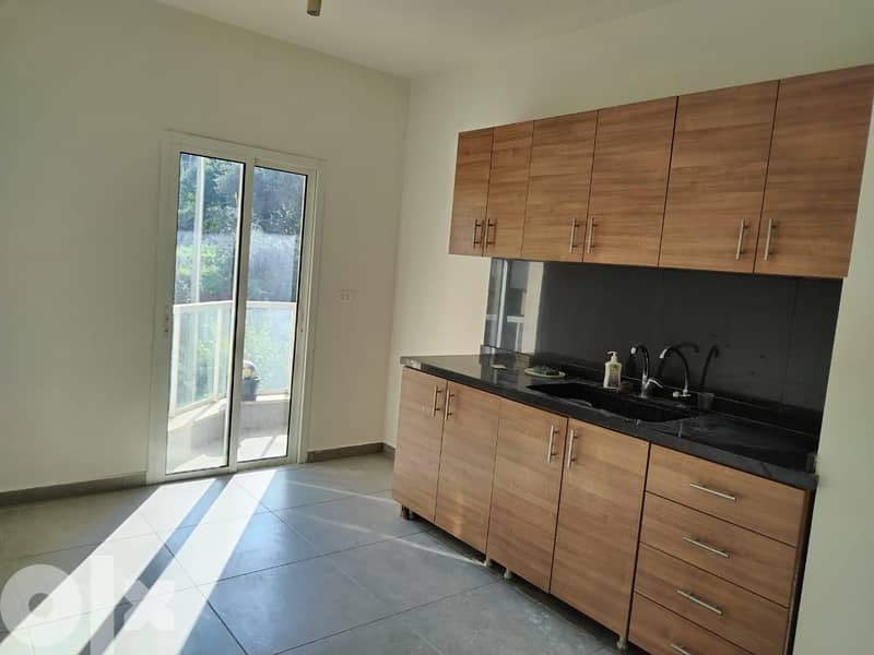 L10703-Bright Apartment for Sale in Sarba 6