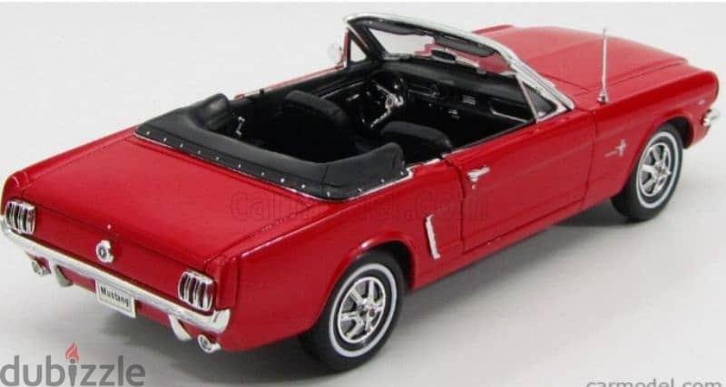 Ford Mustang Convertible (1964) diecast car model 1;18. 3