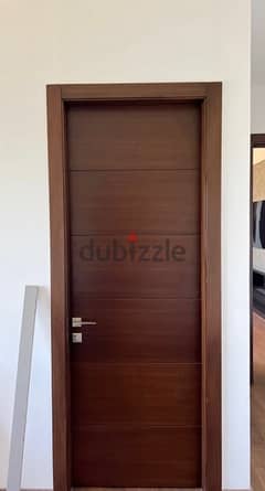 Wooden Doors in excellent Condition 0