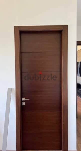 Wooden Doors in excellent Condition