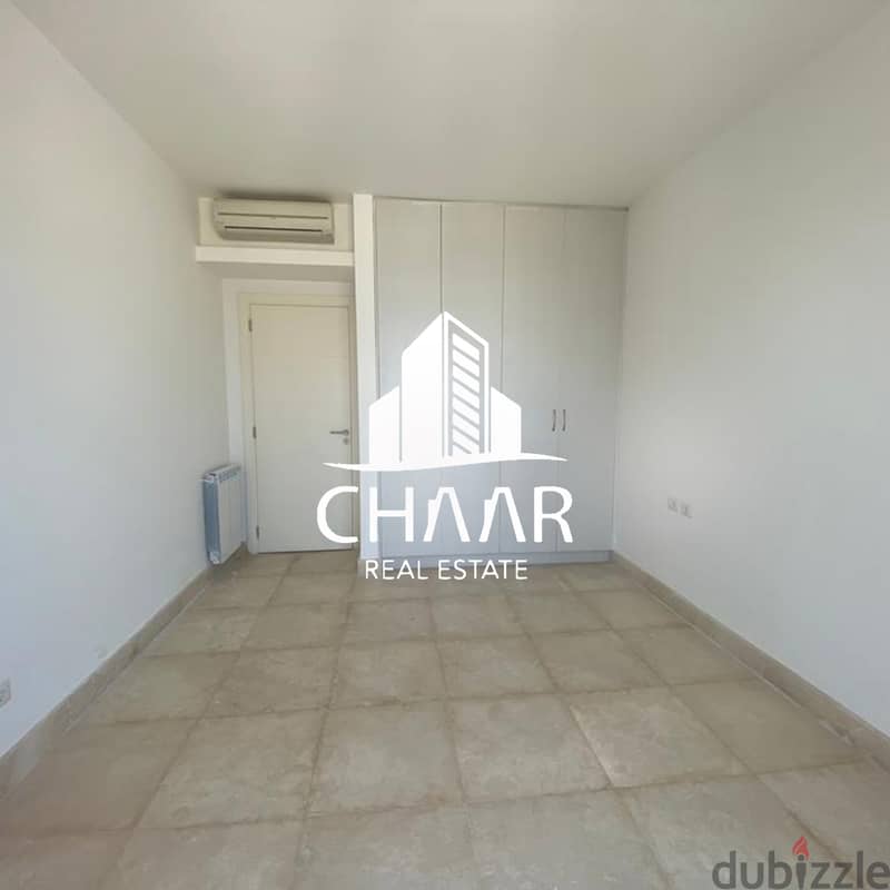 R1065  Bright Apartment for Rent in Achrafieh 3