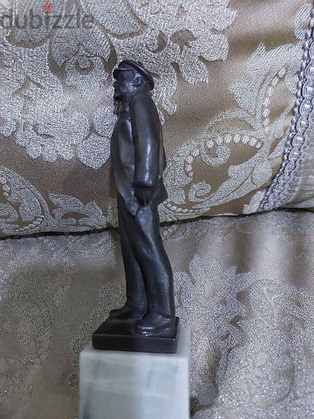 USSR Vladimir Lenin Bronze Statue 20 cm length & 750 grams weight 2