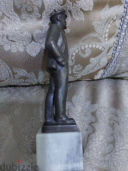 USSR Vladimir Lenin Bronze Statue 20 cm length & 750 grams weight 4