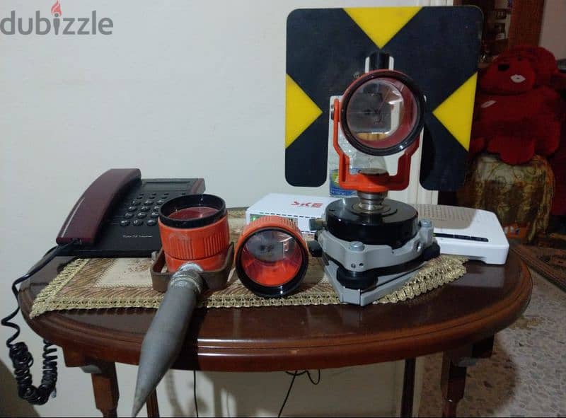 Total Station (Surveying equipment) 2