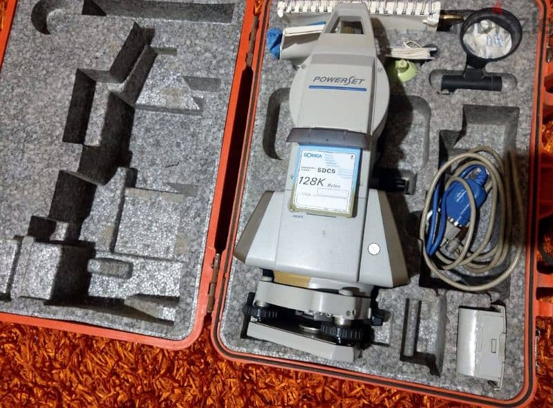 Total Station (Surveying equipment) 6