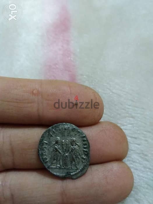 Ancient Roman silver Coin of Emperror Valerian& Gallienuis year 257 AD 1