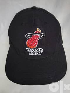 Original "Miami Heat" Mitchell and Mess NBA Black Cap Size Adult