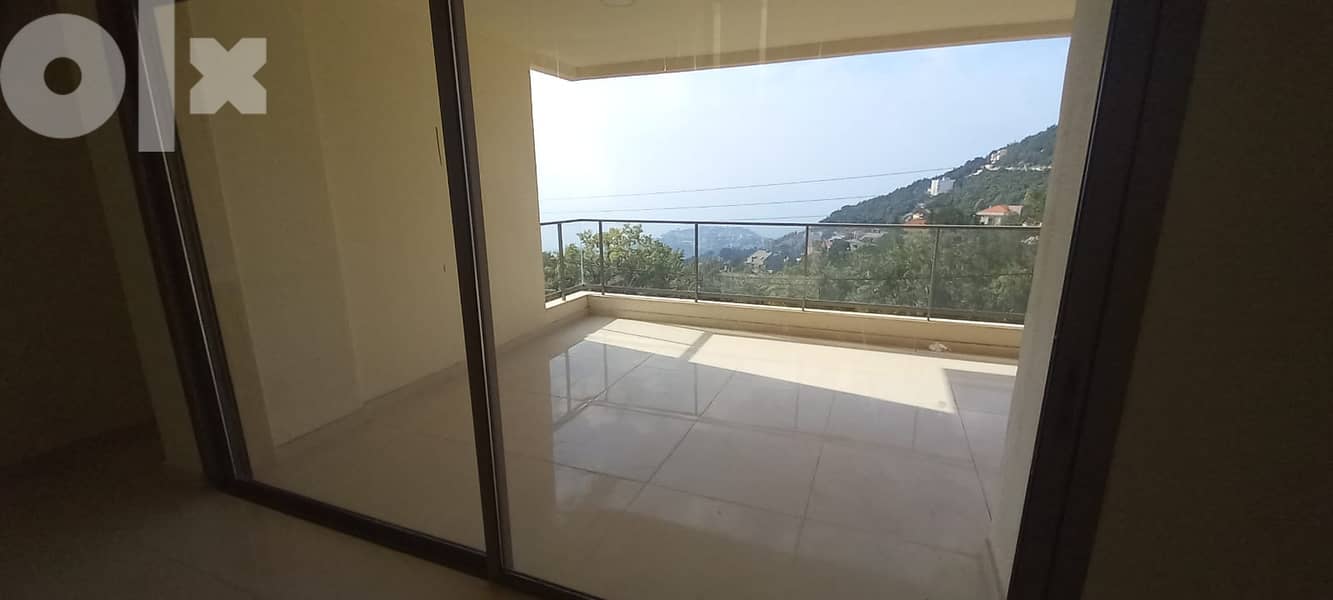 L10740-An Amazing Duplex For Sale With a Panoramic View in Kfour 8