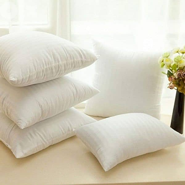 Pillow size 50x70cm, regular hollow fiber 0