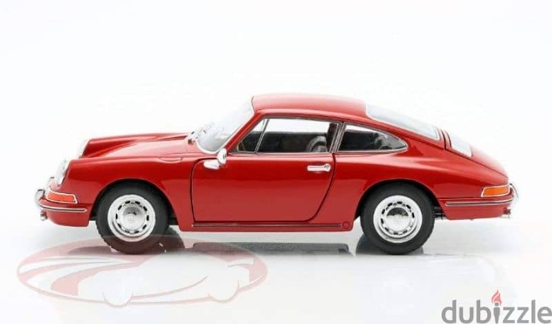 Porsche 911 (1964) diecast car model 1:24. 1