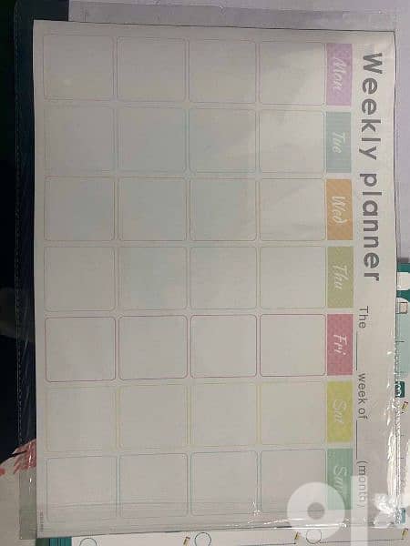 Magentic Calendar with markers and eraser 2