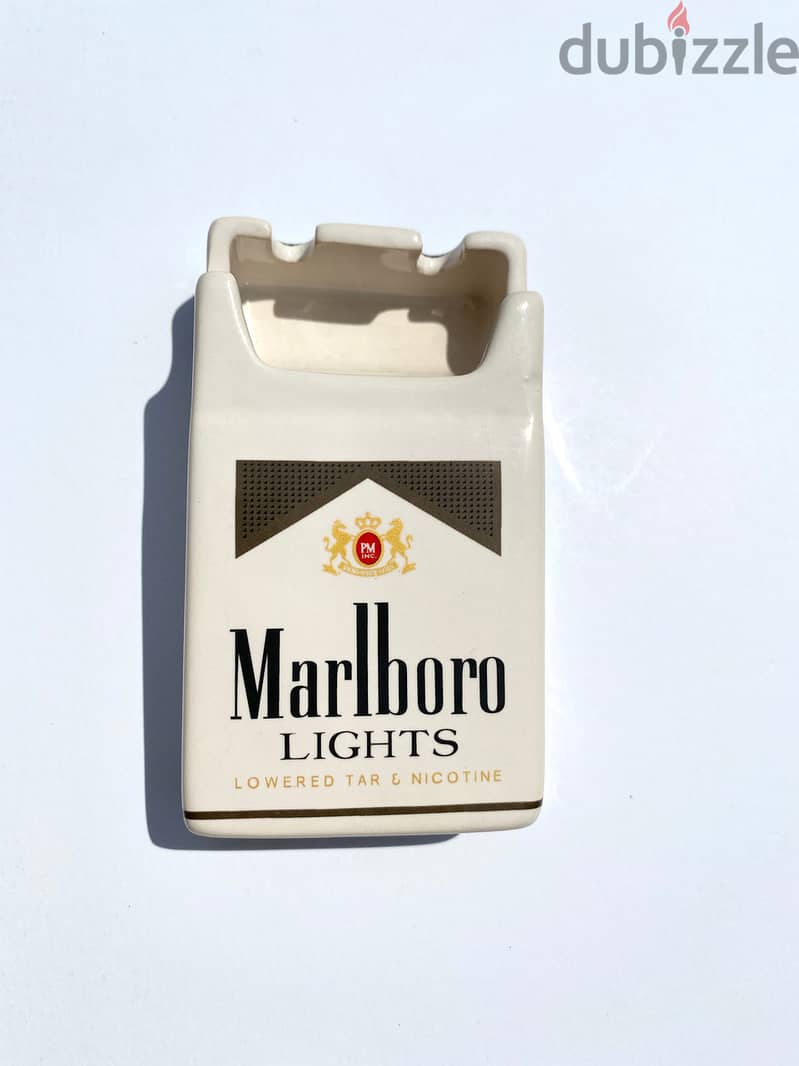 Marlboro / Marlboro  lights vintage ceramic decorative  ashtrays 5