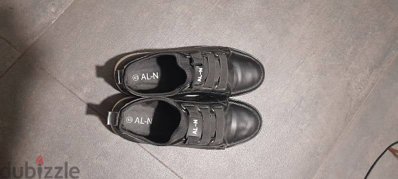 Black shoes Men 1
