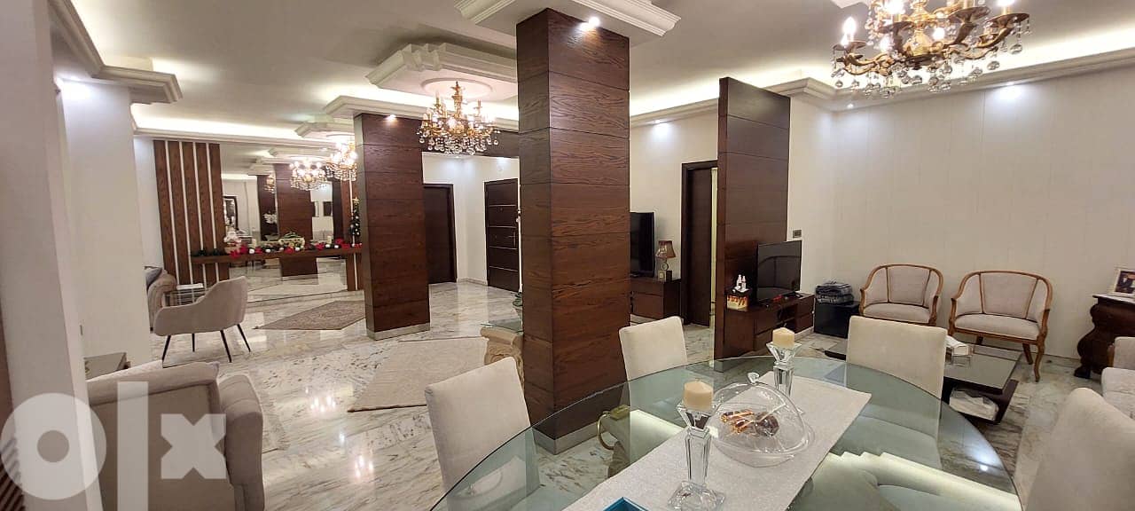 A 350m Luxurious Apartment for Sale in Ain El Mraiseh 12