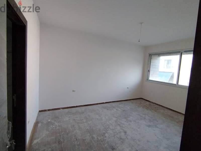 165 Sqm | Apartment For Sale in Beirut Kaskas 5