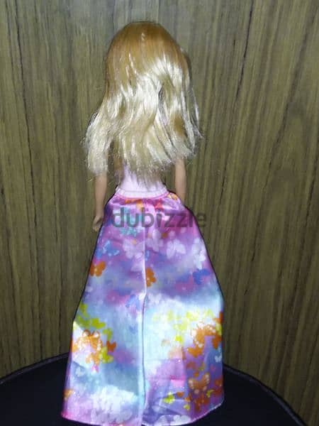 PRINCESS PRINCESS Barbie Awesome doll has a molded top +her skirt=15$ 2