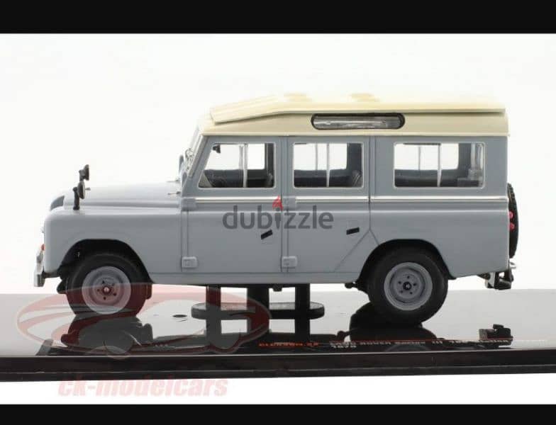 Land Rover Series III 109 (1978) diecast car model 1;43. 2