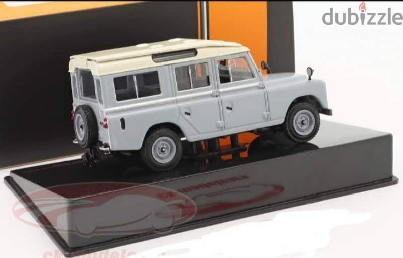 Land Rover Series III 109 (1978) diecast car model 1;43. 4