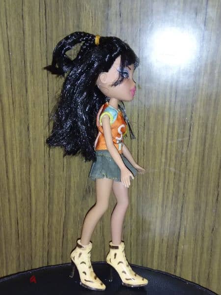 BRATZ JADE SUN KISSED SUMMER GREAT doll bend legs braded hair+