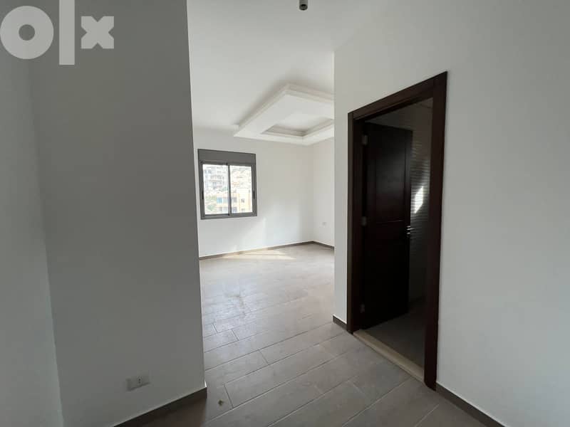 L10844-Apartment in Nahr Ibrahim for sale With An Open Sea View 2