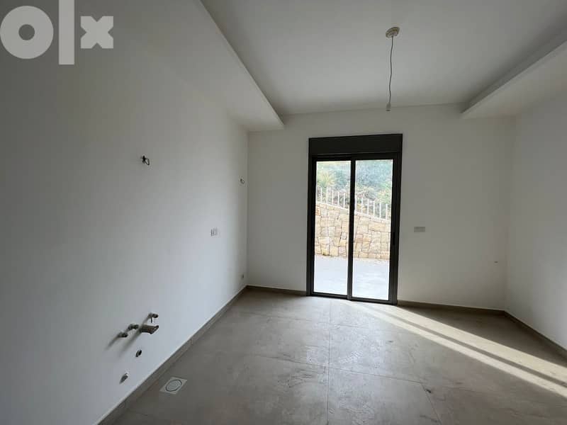 L10844-Apartment in Nahr Ibrahim for sale With An Open Sea View 5