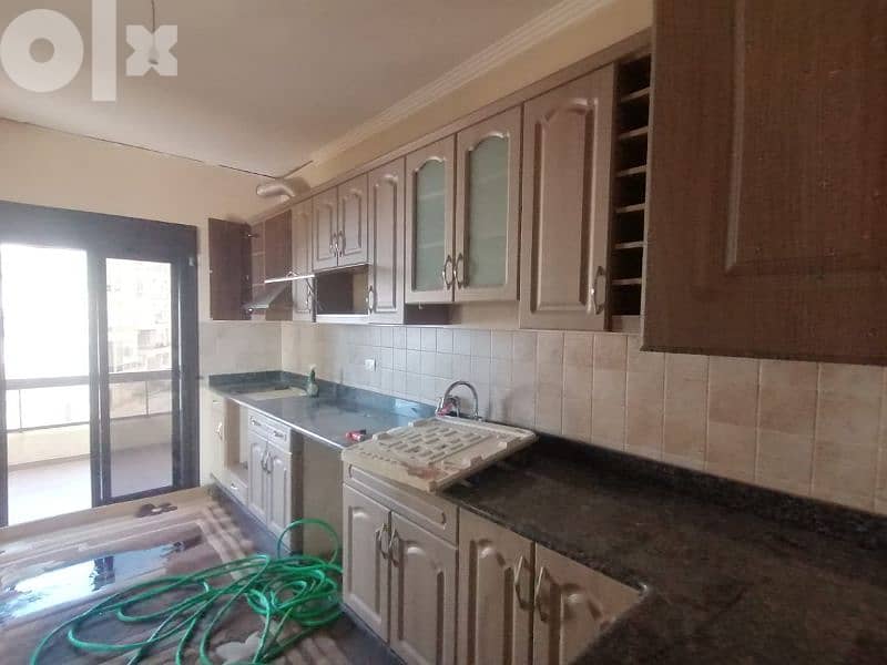 for rent ballouneh ajaltoun 170m 3 bed chaufage 450$ 3