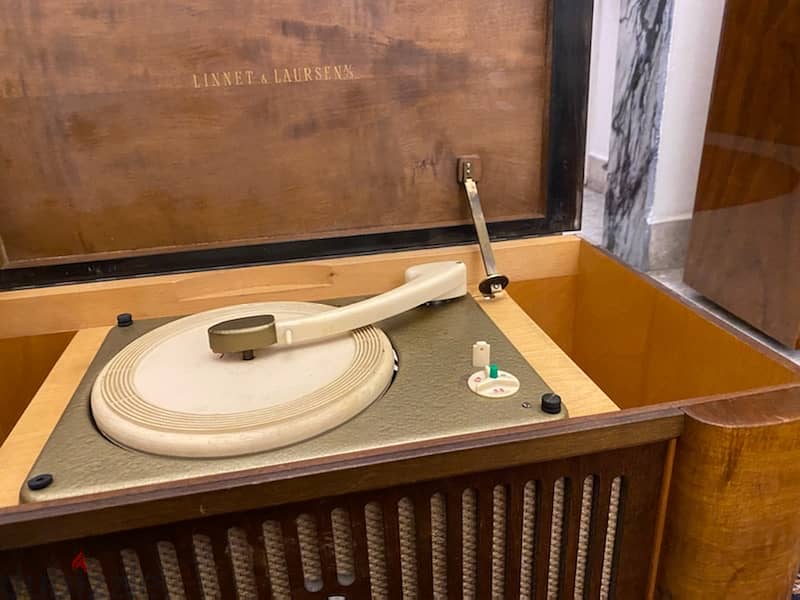 vintage swedish radio and record player 1