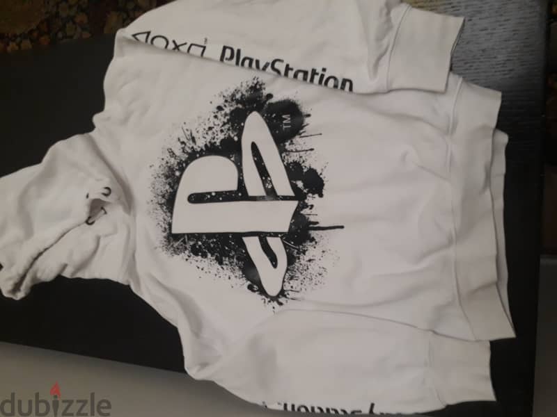 Playstation sweater with hoodie. H&M size 8 0