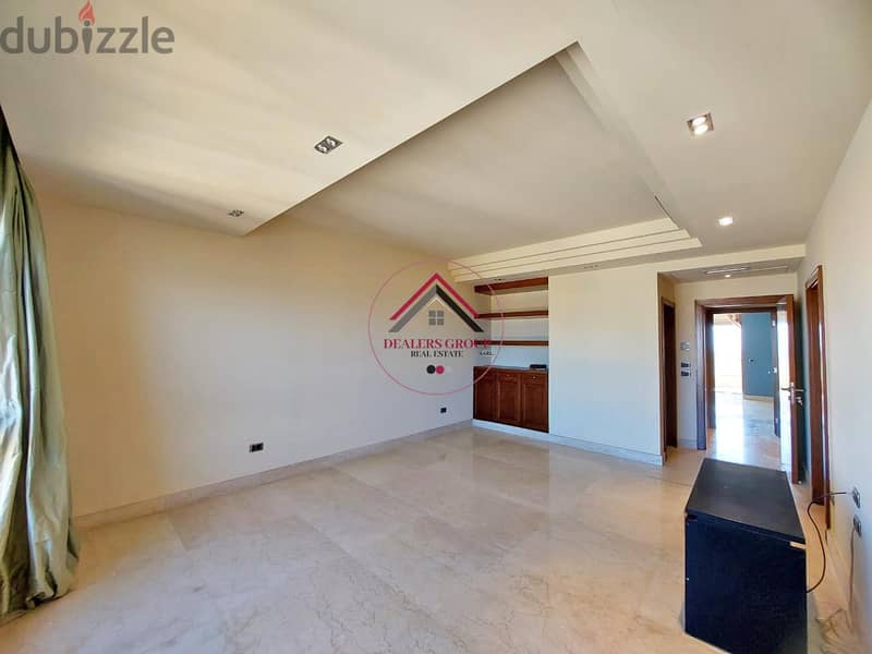A better life at a price you can afford ! Spacious Duplex in Unesco 9