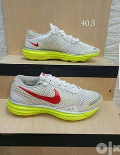 Nike shoes size 40.5 0