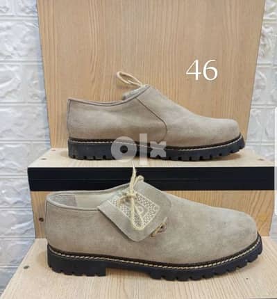 shoes size 46