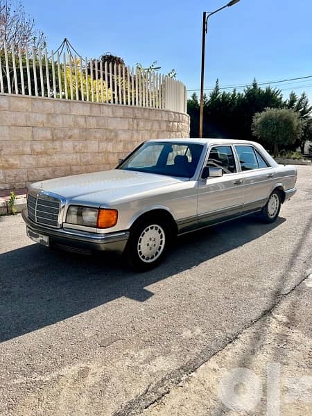 Mercedes-Benz 300 SE Model 1990 Gray In Blue No Accidents 1