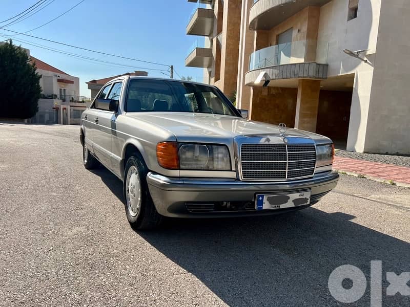 Mercedes-Benz 300 SE Model 1990 Gray In Blue No Accidents 5