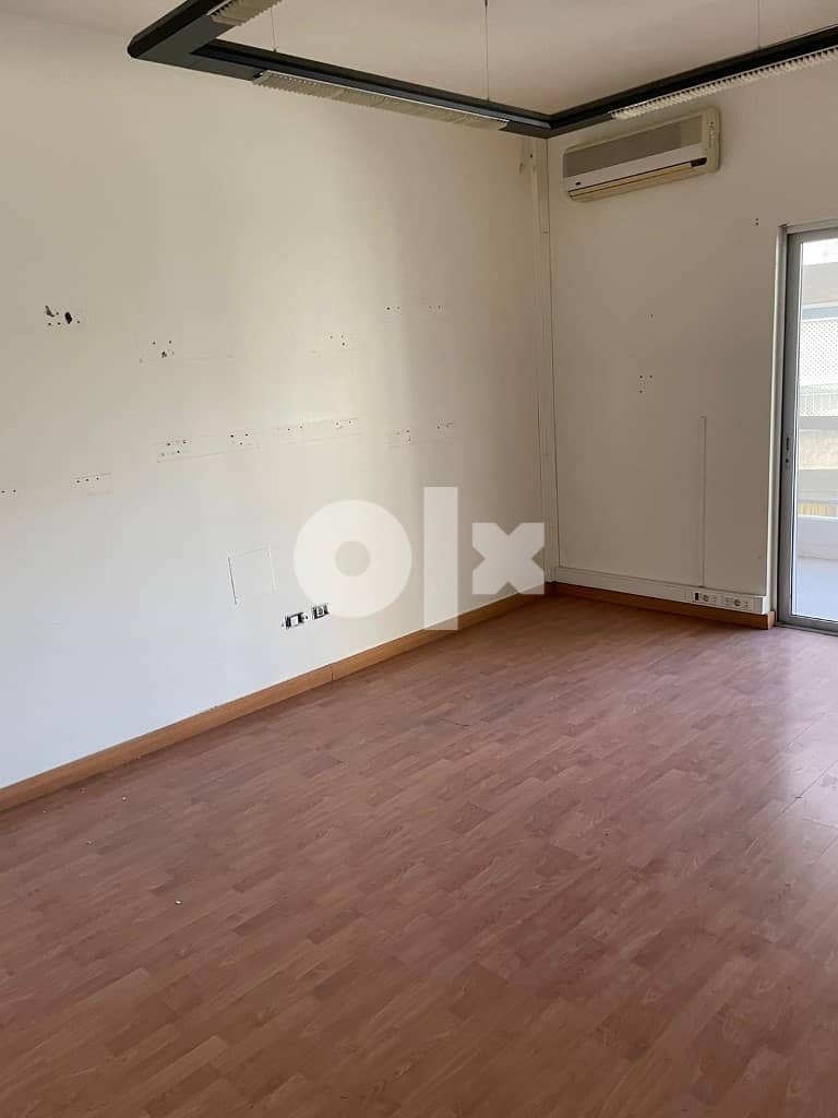 400 Sqm | Apartment For Rent In Ashrafieh - Sassine 1