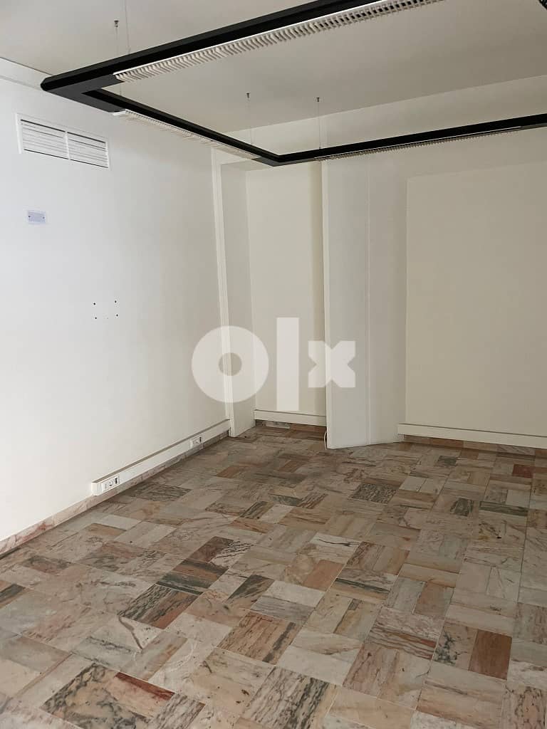 400 Sqm | Apartment For Rent In Ashrafieh - Sassine 15