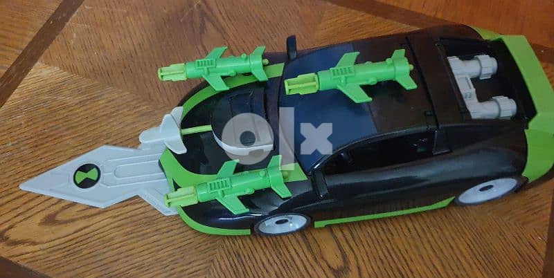 Ben 10 Ultimate Alien Mark 10 toy car 0
