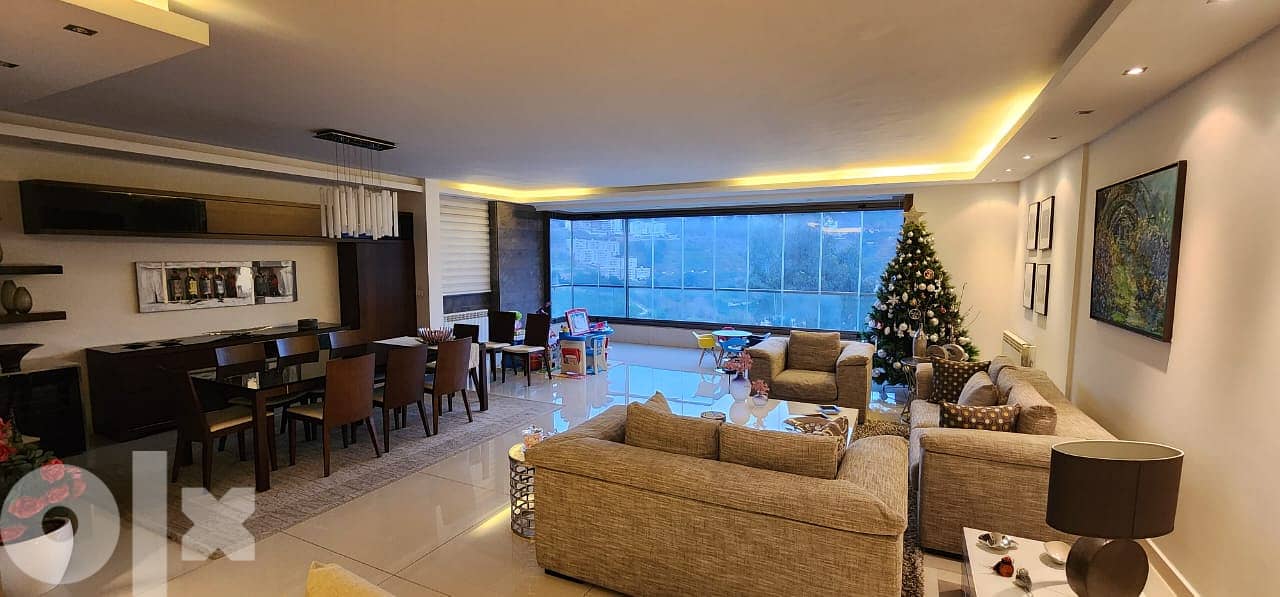 L10894-Luxurious Spacious Apartment For Sale With View in Mar Takla 8