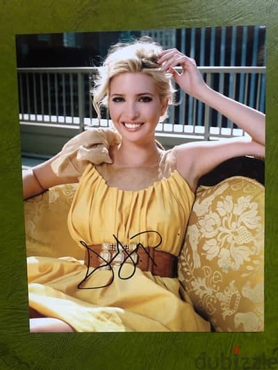 IVANKA TRUMP authentic signed picture