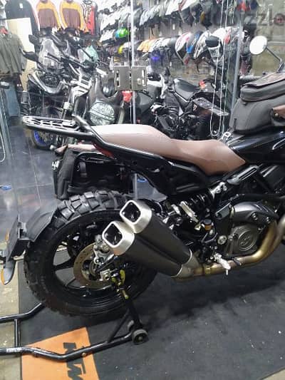 Indian Ftr 1200cc like new 4850miles company source cruise control ...