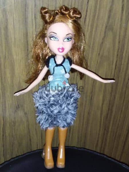 MEYGAN Winter Girlz Bratz MGA Still good dressed doll +shoes=18