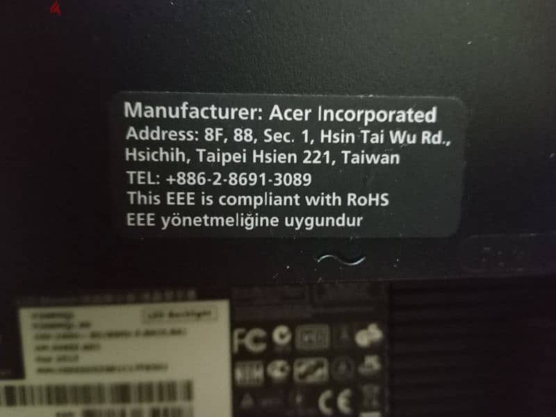 Acer LCD monitor 19.5' V206HQL model - شاشة أيسر ١٩. ٥ إنش 2