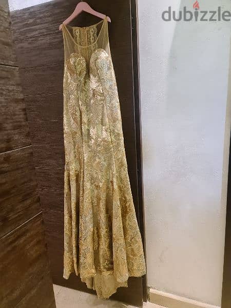 long gold dress 4