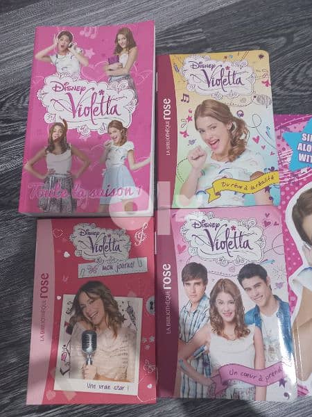 violetta collection still new 1